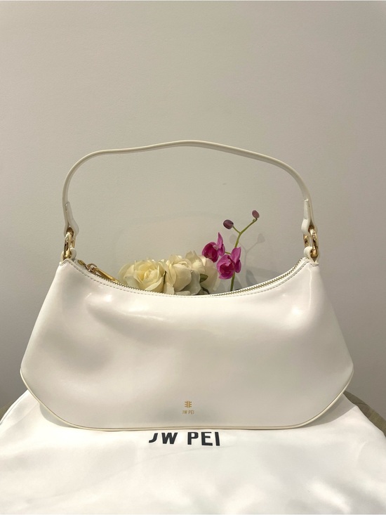 JW PEI Handbags - JW PEI White Vegan Leather Shoulder Bag